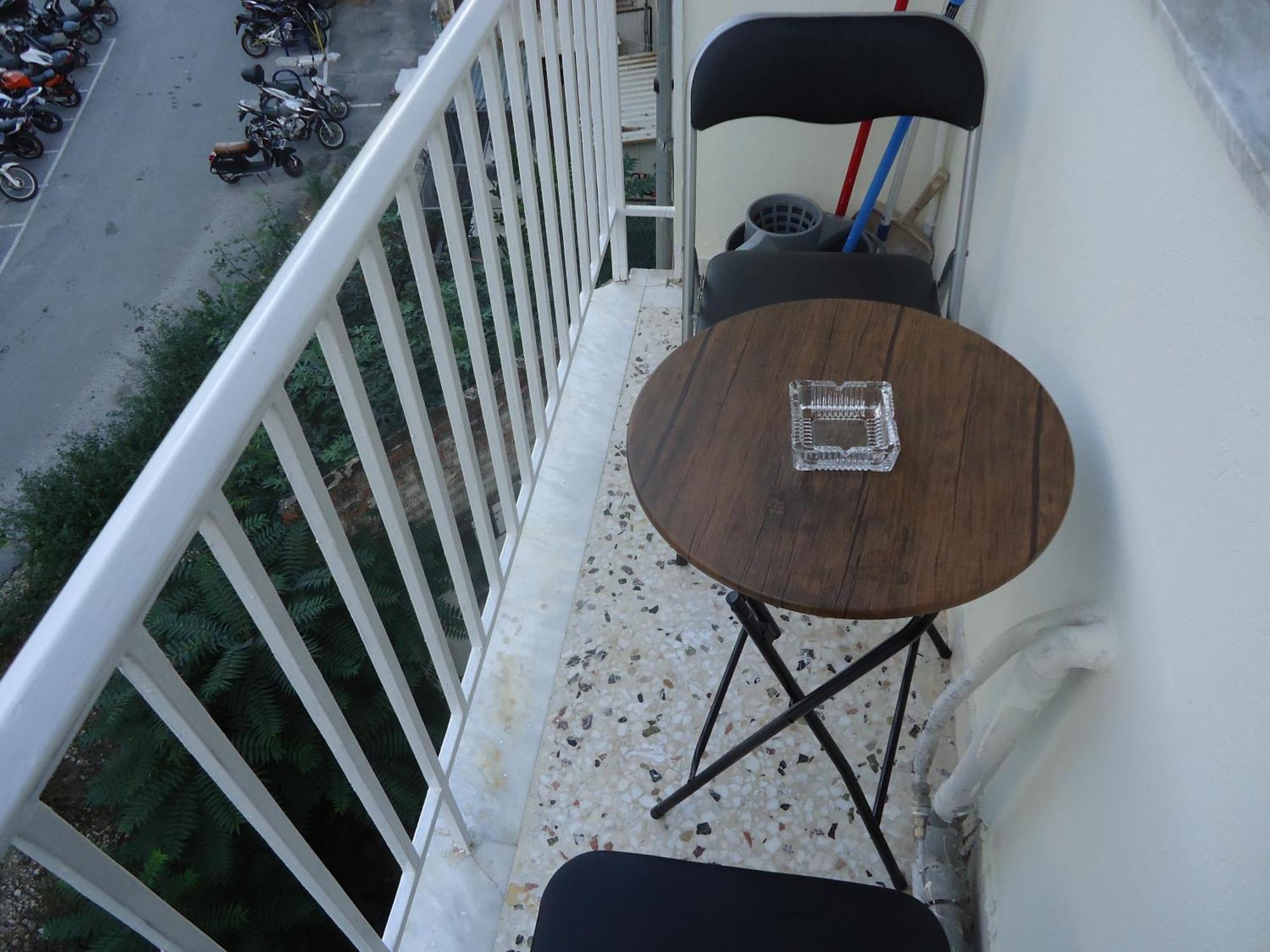 Original House Apartment Larissa Exterior photo